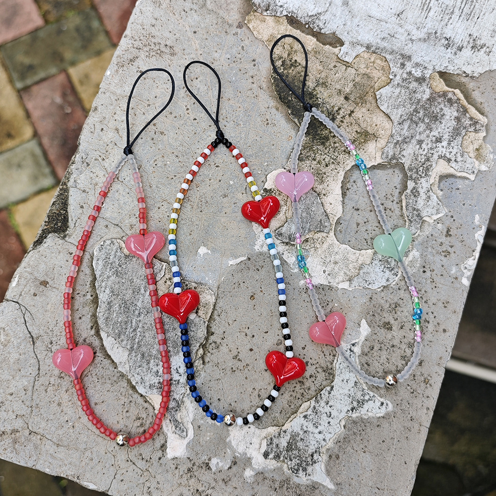 HERLOOK Y2K Beaded Heart Phone - Phone Accessories For Teens 리뷰 및 가격