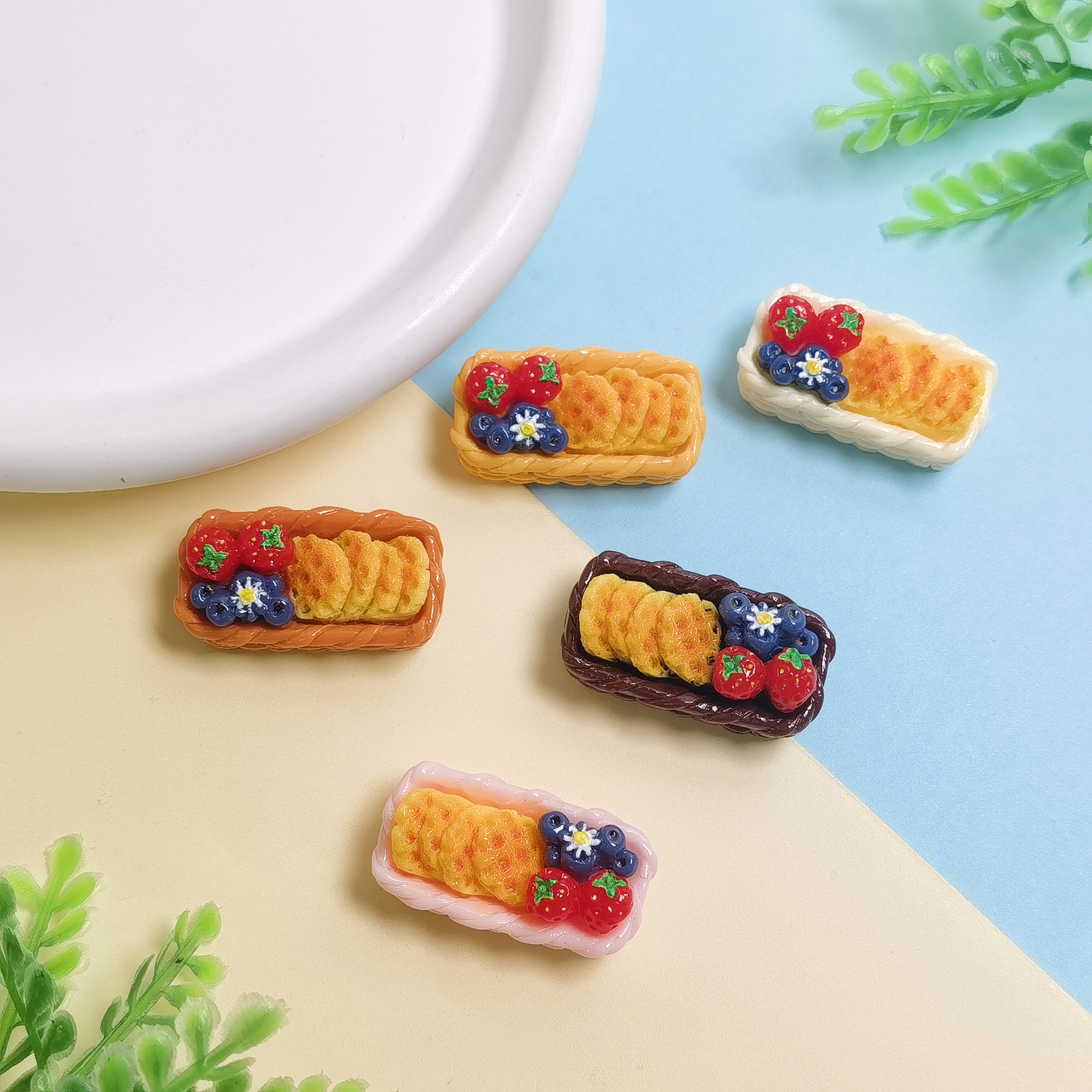 New Fruit Biscuits Basket Resi - Phone Accessories Doll 리뷰 및 가격